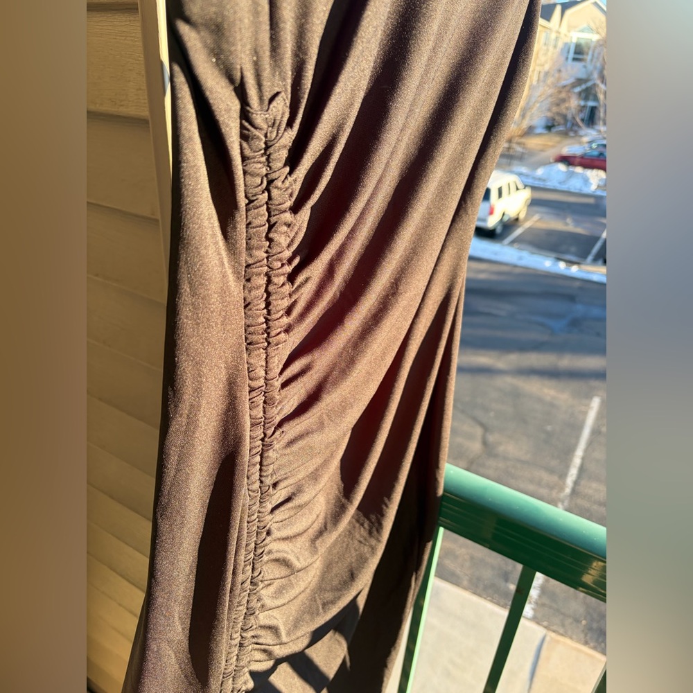 🆕✨ Donna Karan New York Ruched Midi Dress Size 8 Brown Sleeveless Asymmetrical - Picture 9 of 15